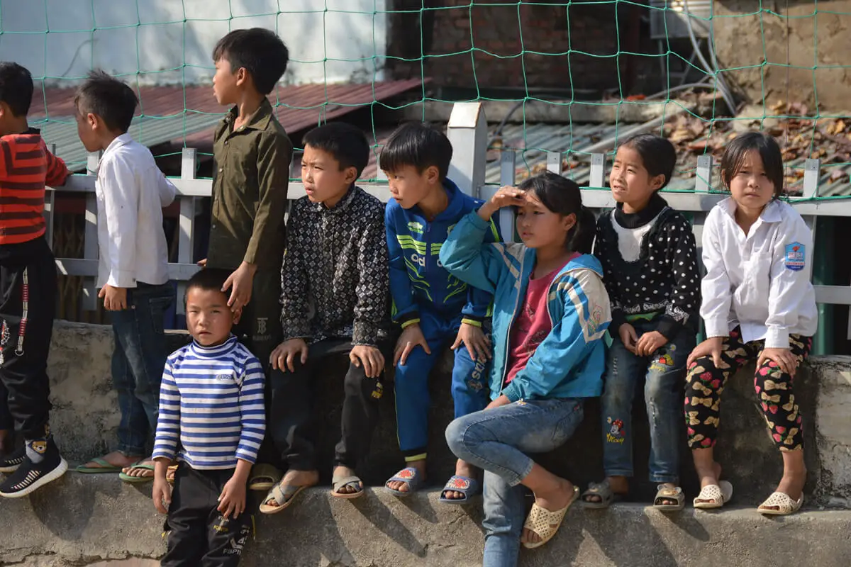 Kids in Vietnam lined up