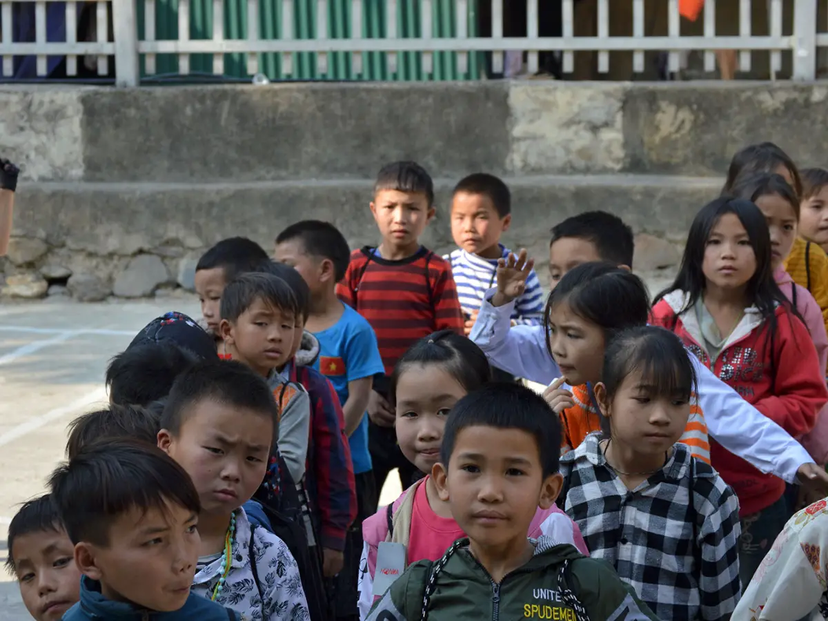 Should Vietnamese Schools Teach Students Ethnic Languages?