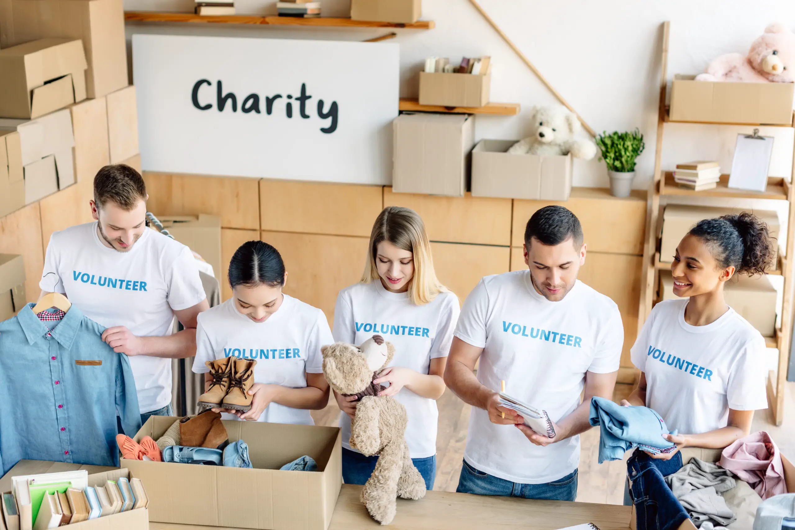 Students become a volunteer in Charity